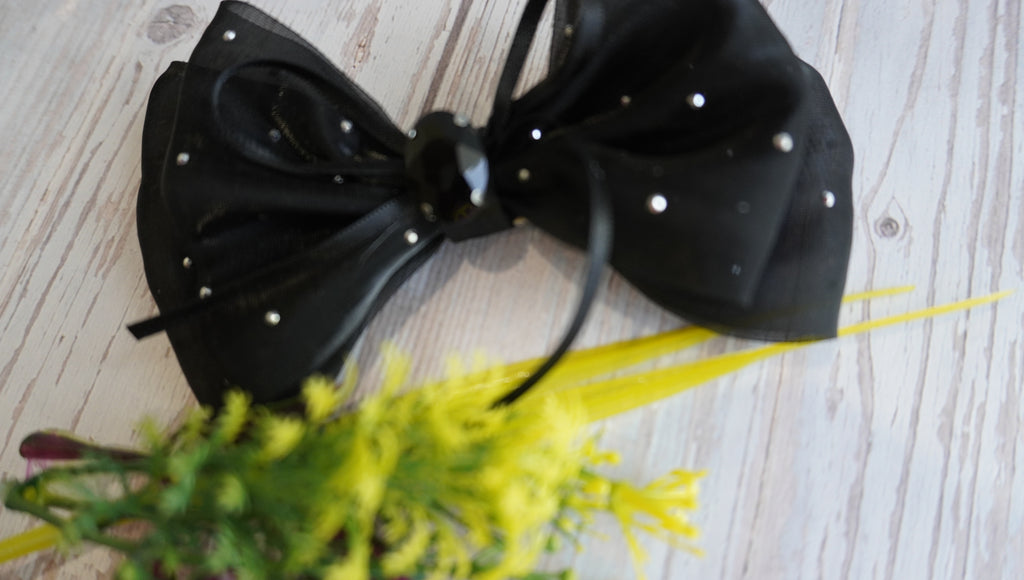 Bow clip