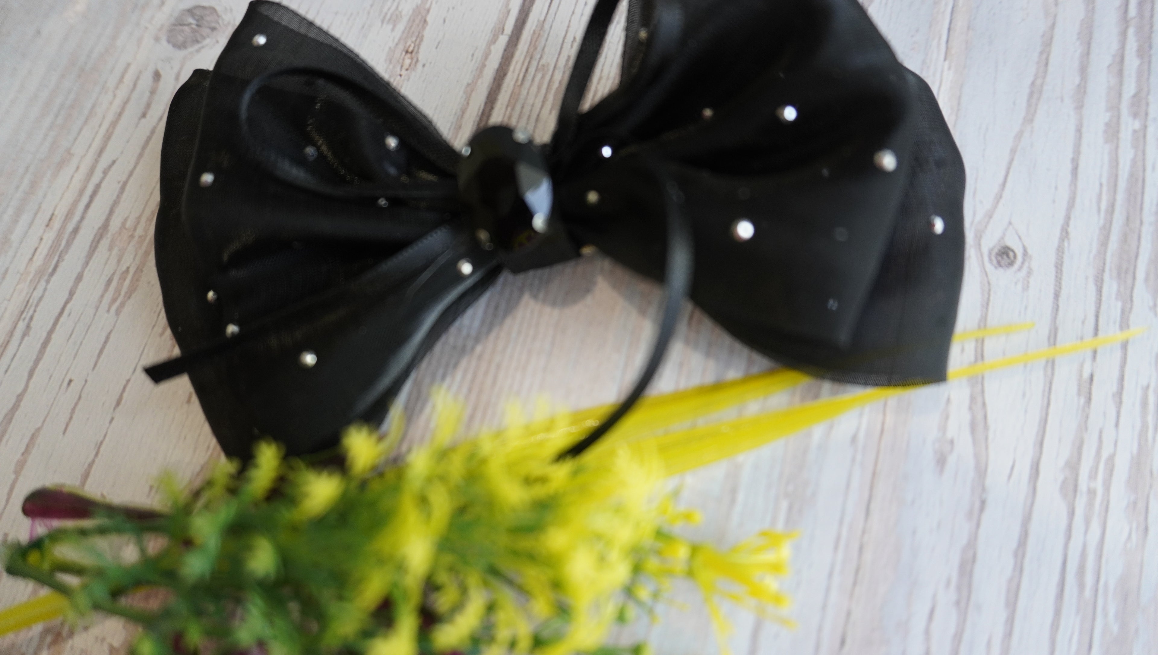 Bow clip